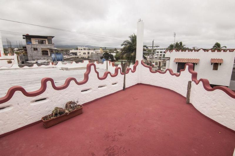 Maidith Galapagos Inn Puerto Ayora  Exteriör bild
